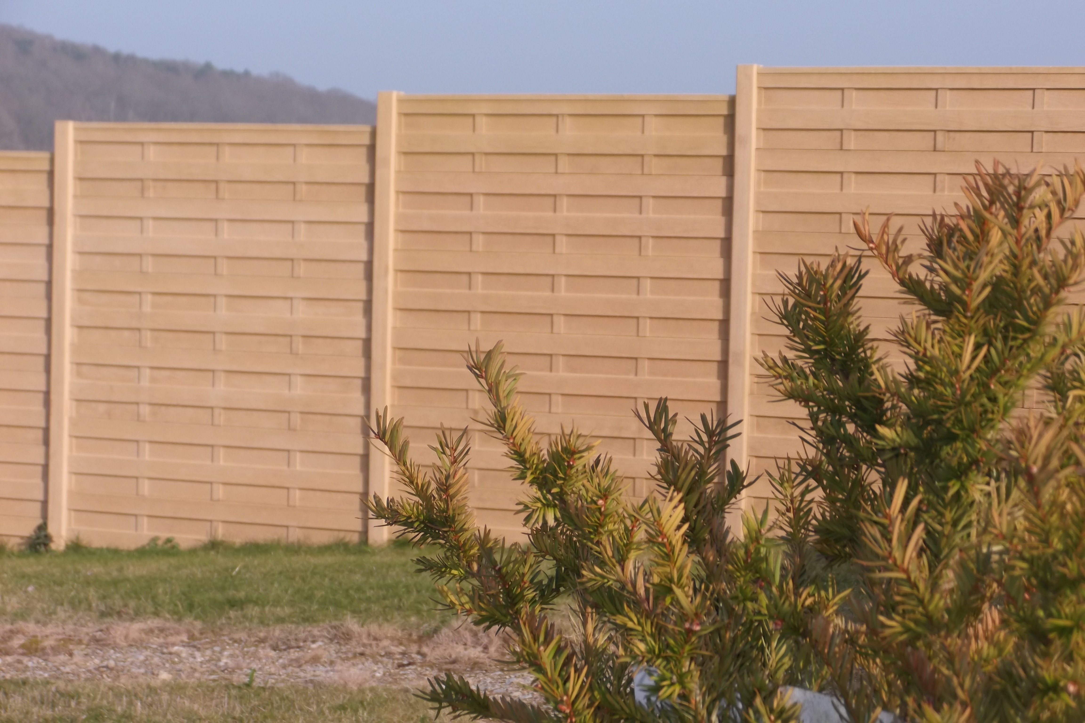 Rousseau Clôtures - Spécialiste en fabrication de clôture béton